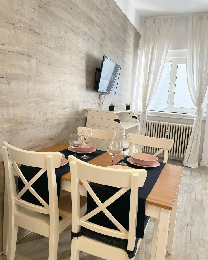 White Apartment Bucareste Exterior foto